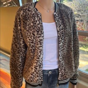 Faux fur leopard print bomber jacket